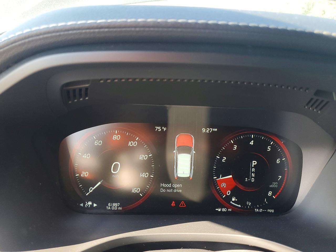2020 VOLVO XC60 R-Design