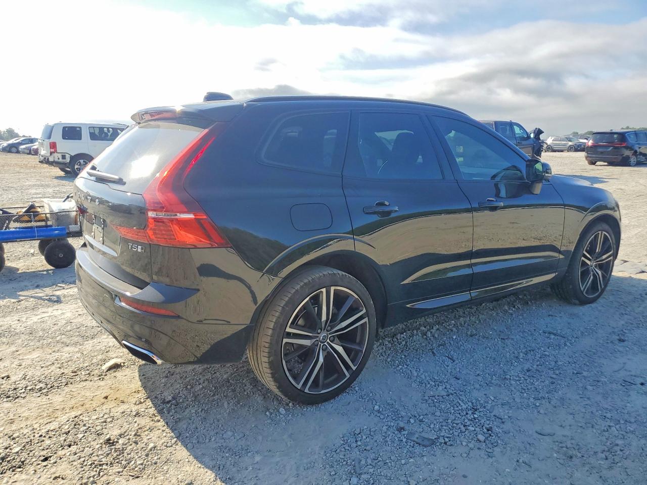 2020 VOLVO XC60 R-Design