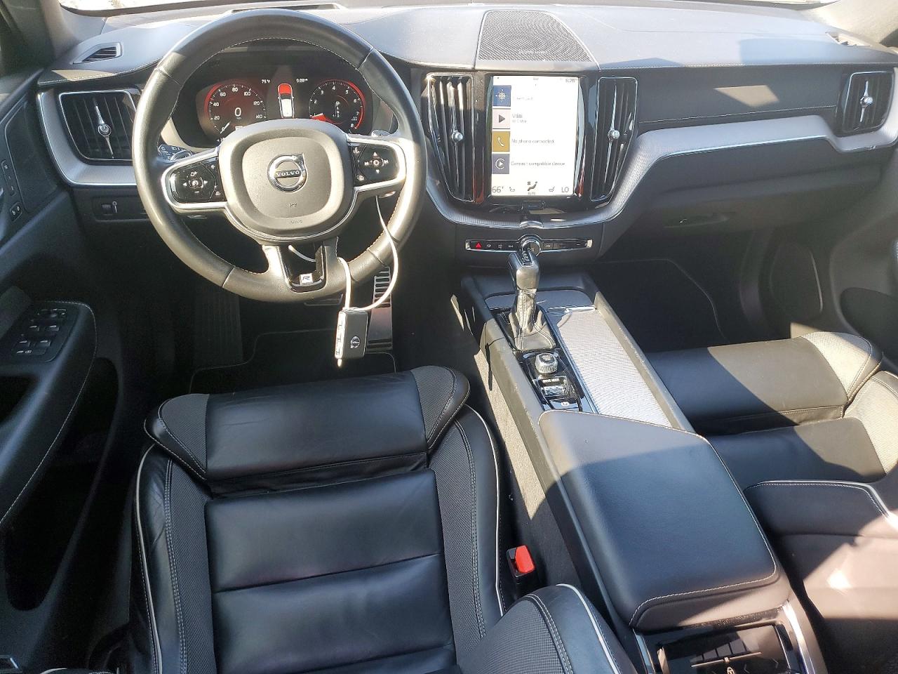 2020 VOLVO XC60 R-Design