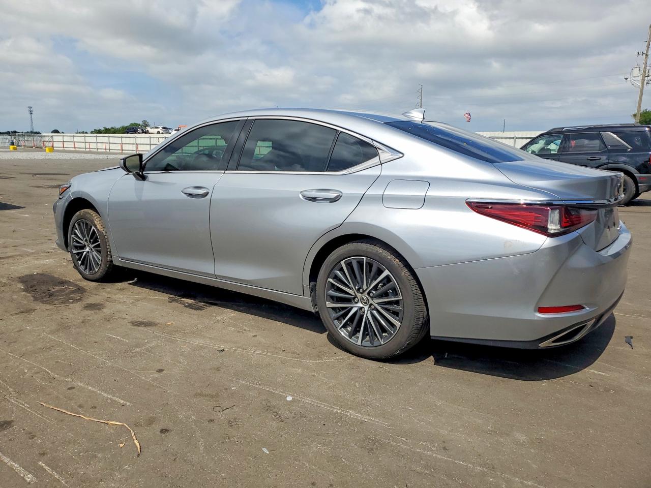 2022 LEXUS ES 350 350 Premium