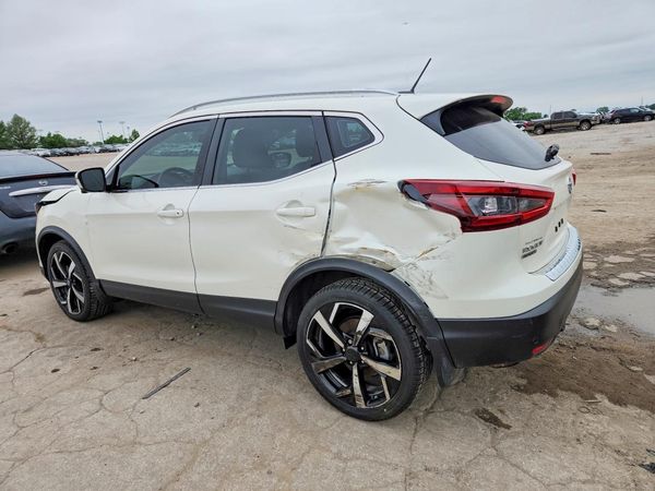 2022 NISSAN ROGUE SPORT SL