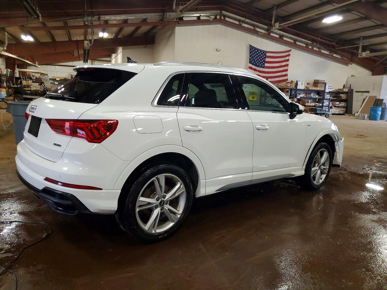 2022 AUDI Q3
