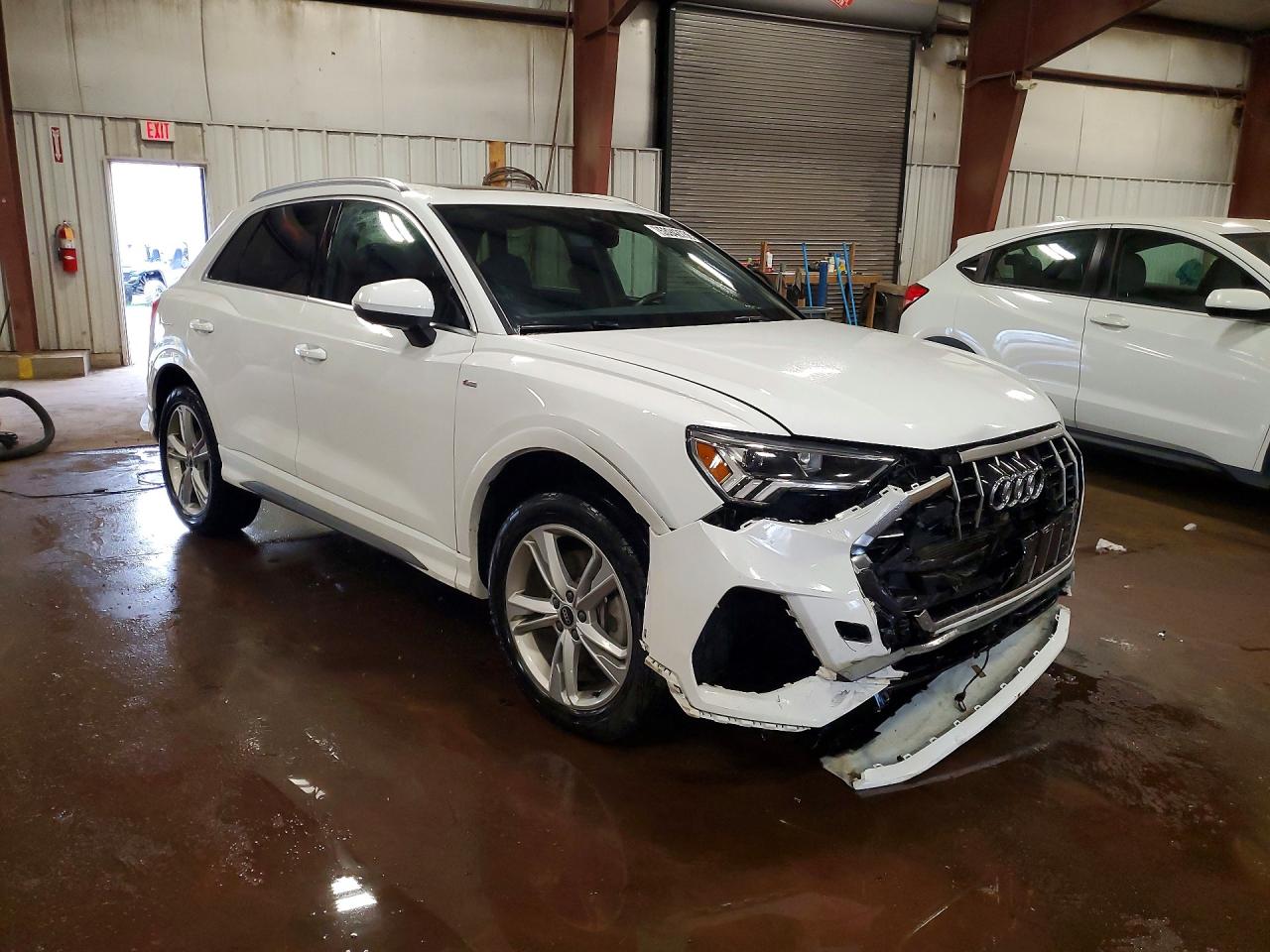 2022 AUDI Q3