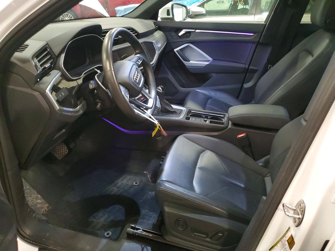 2022 AUDI Q3