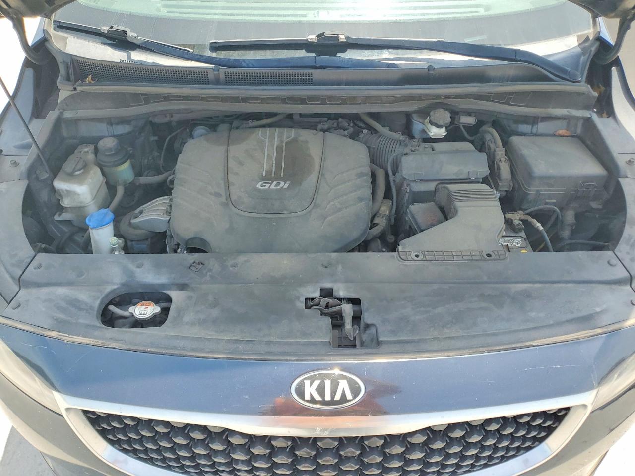 2016 KIA SEDONA LX - Middle-low