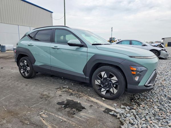 2024 HYUNDAI KONA SE