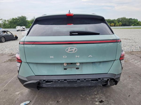2024 HYUNDAI KONA SE