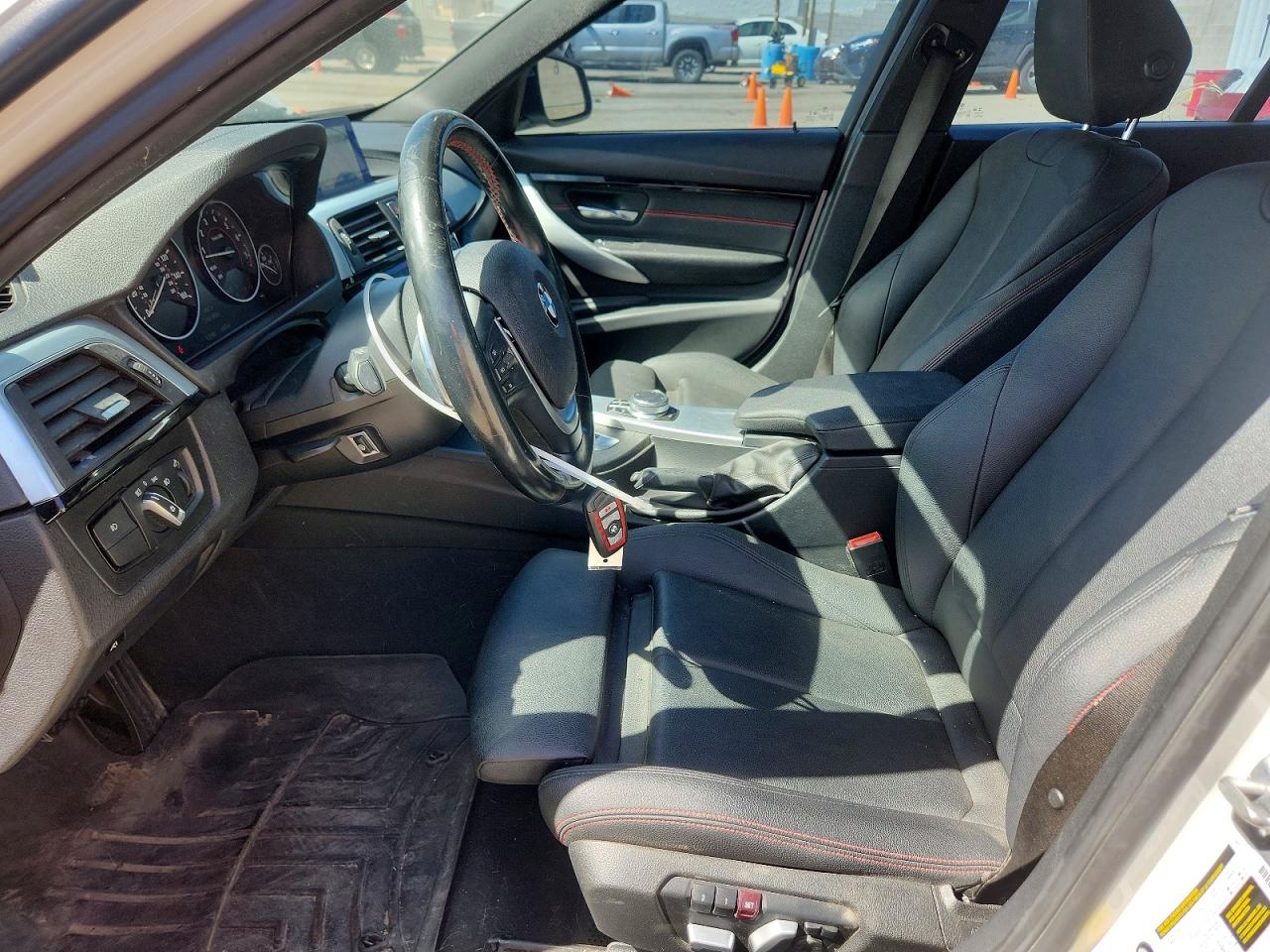 2018 BMW 330