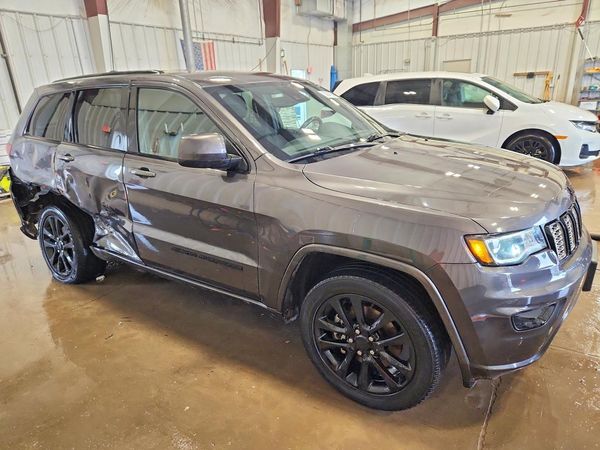 2021 JEEP GR CHER Laredo