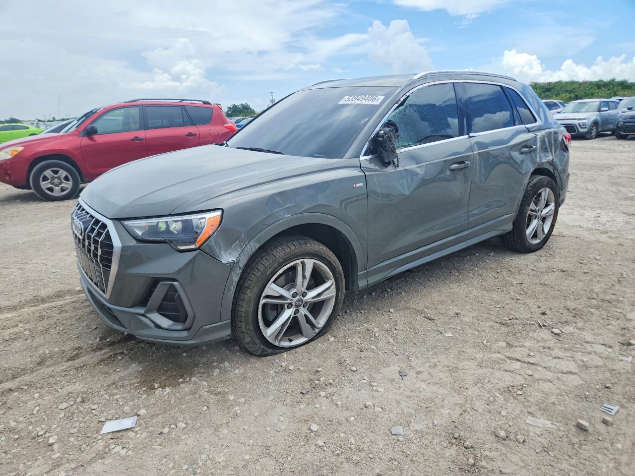2020 AUDI Q3 S Line quattro Premium