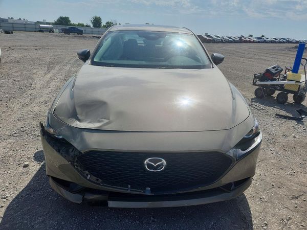 2024 MAZDA 3 Carbon Turbo