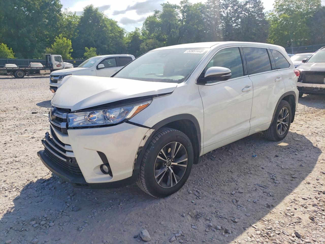 2018 TOYOTA HIGHLANDER LE/LE Plus