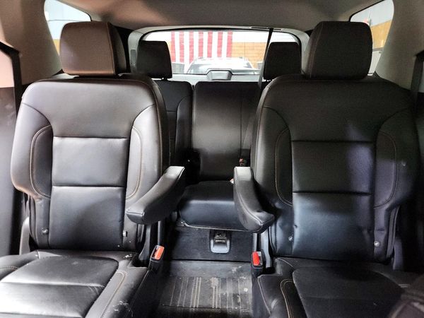 2020 CHEVROLET TRAVERSE LT