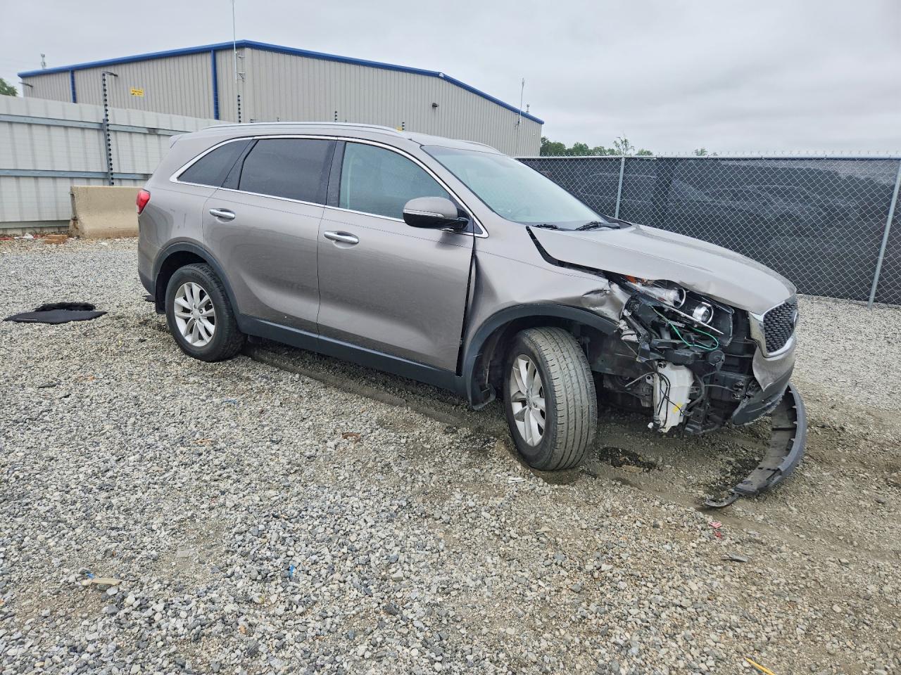 2018 KIA SORENTO L, LX