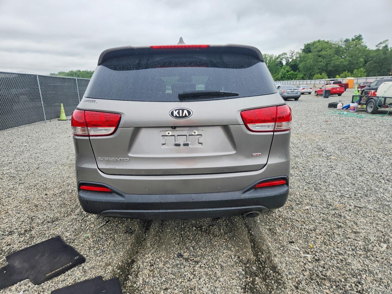 2018 KIA SORENTO L, LX