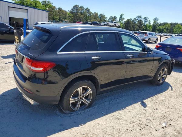 2019 MERCEDES-BENZ GLC GLC 300-4M