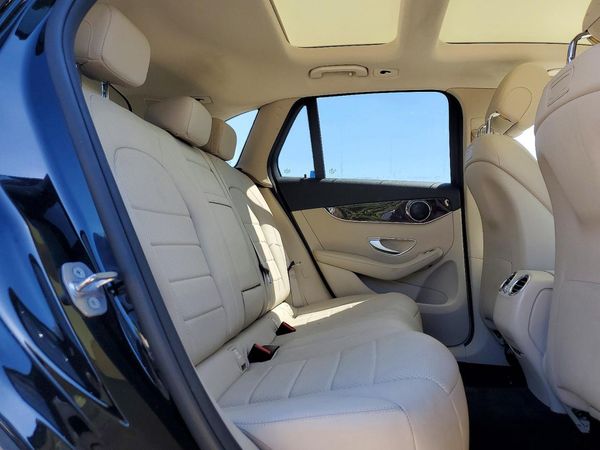 2019 MERCEDES-BENZ GLC GLC 300-4M