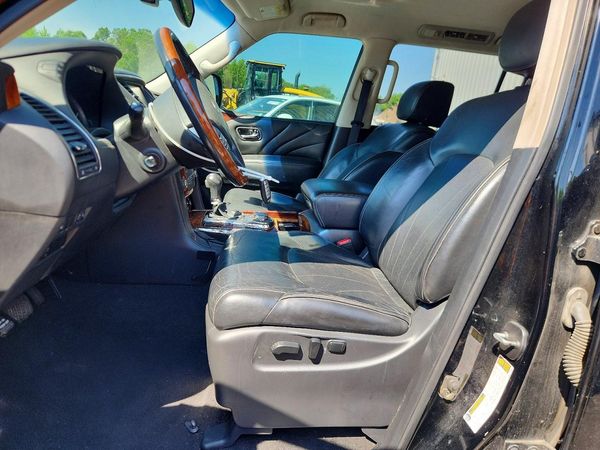 2017 INFINITI QX80