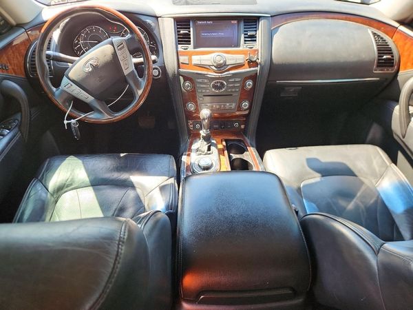 2017 INFINITI QX80