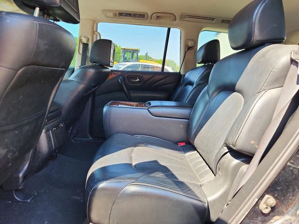 2017 INFINITI QX80