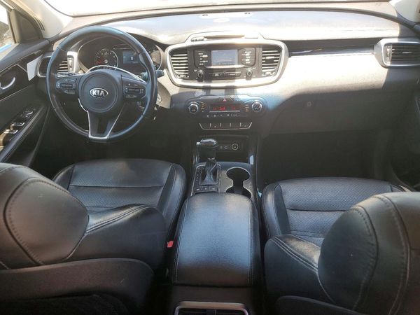 2016 KIA SORENTO