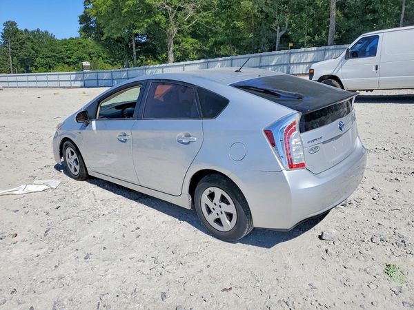 2013 TOYOTA PRIUS