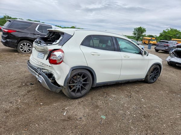 2015 MERCEDES-BENZ GLA GLA250 4-MATIC
