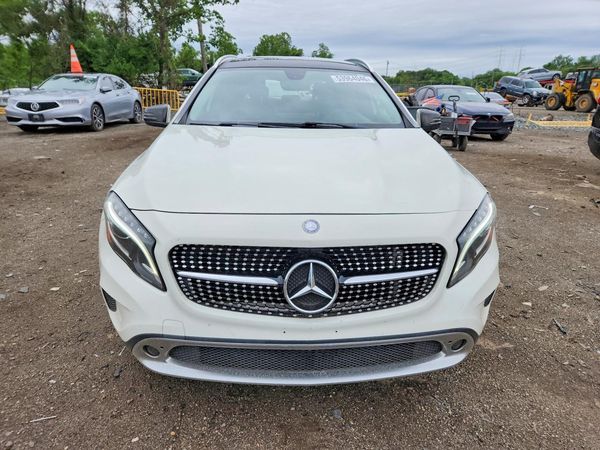 2015 MERCEDES-BENZ GLA GLA250 4-MATIC