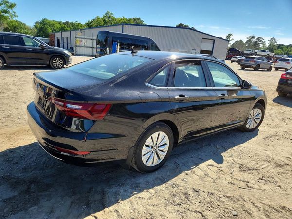 2020 VOLKSWAGEN JETTA S, SE, R-Line