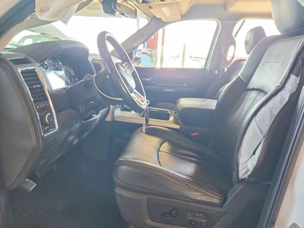 2019 RAM 1500 CLASSIC Laramie