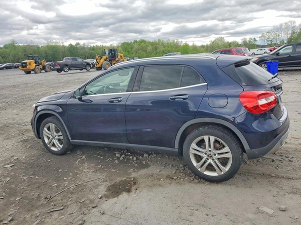 2019 MERCEDES-BENZ GLA
