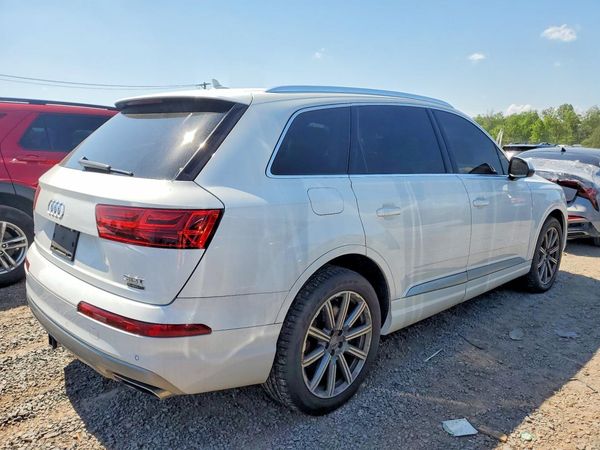 2018 AUDI Q7