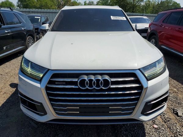 2018 AUDI Q7