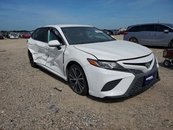 2019 TOYOTA CAMRY
