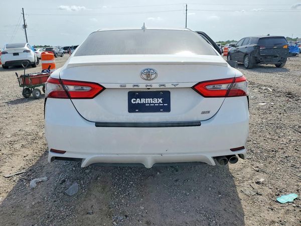 2019 TOYOTA CAMRY