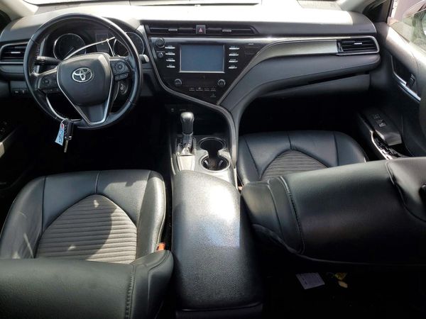 2019 TOYOTA CAMRY