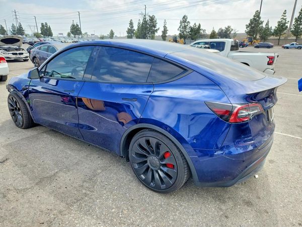 2022 TESLA MODEL Y