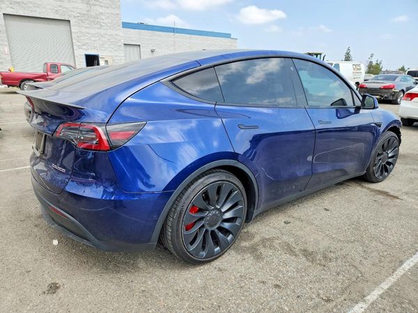 2022 TESLA MODEL Y