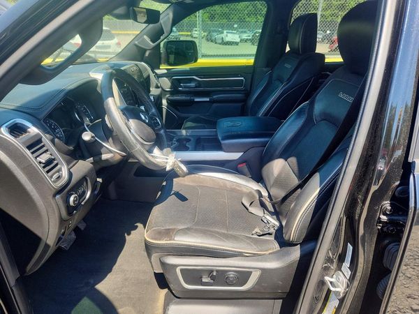 2019 RAM 1500 LARAMIE CREW CAB 4X4