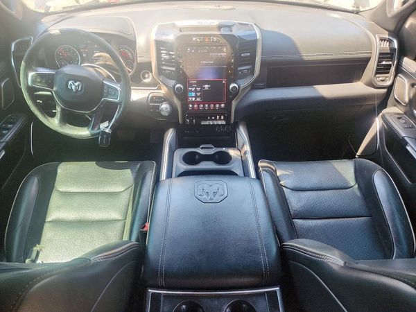 2019 RAM 1500 LARAMIE CREW CAB 4X4