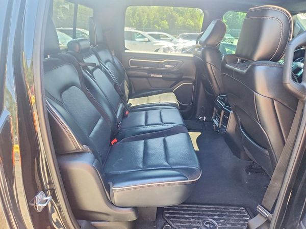2019 RAM 1500 LARAMIE CREW CAB 4X4