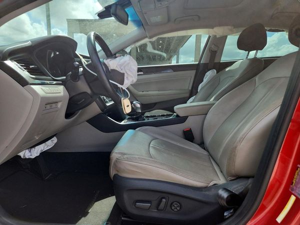 2019 HYUNDAI SONATA