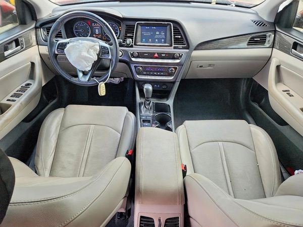 2019 HYUNDAI SONATA