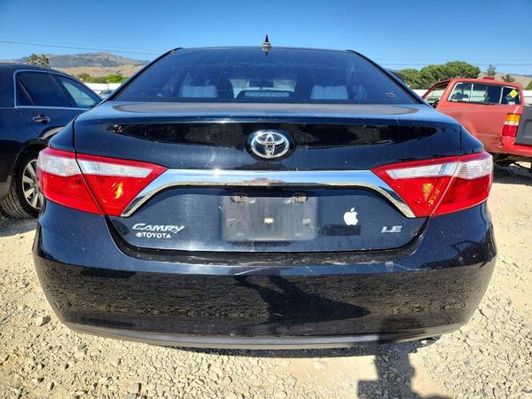 2017 TOYOTA CAMRY