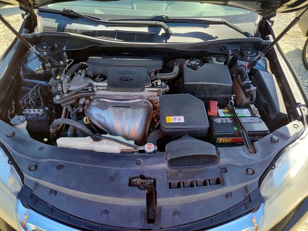 2017 TOYOTA CAMRY