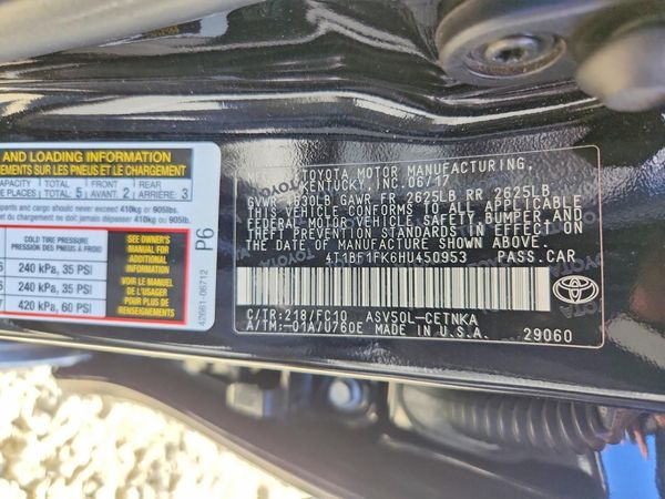 2017 TOYOTA CAMRY