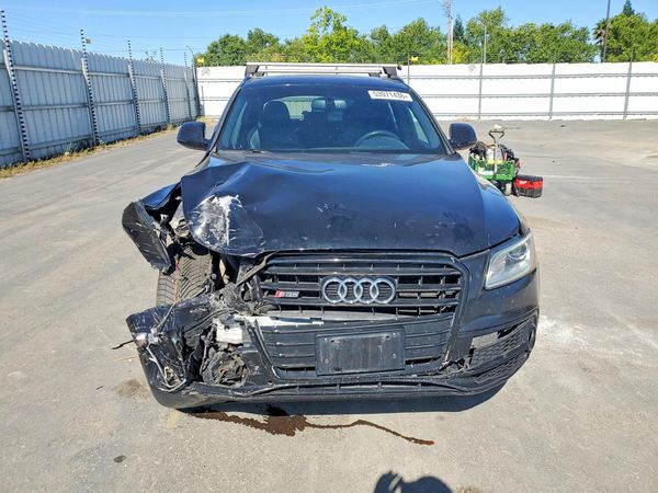 2016 AUDI SQ5