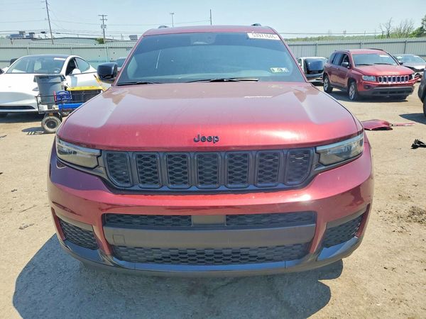 2025 JEEP GRAND CHEROKEE Laredo, Altitude
