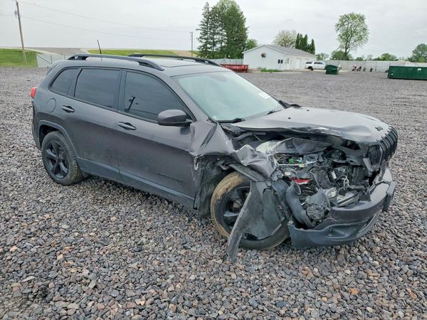 2016 JEEP CHEROKEE Latitude/Longitude/North