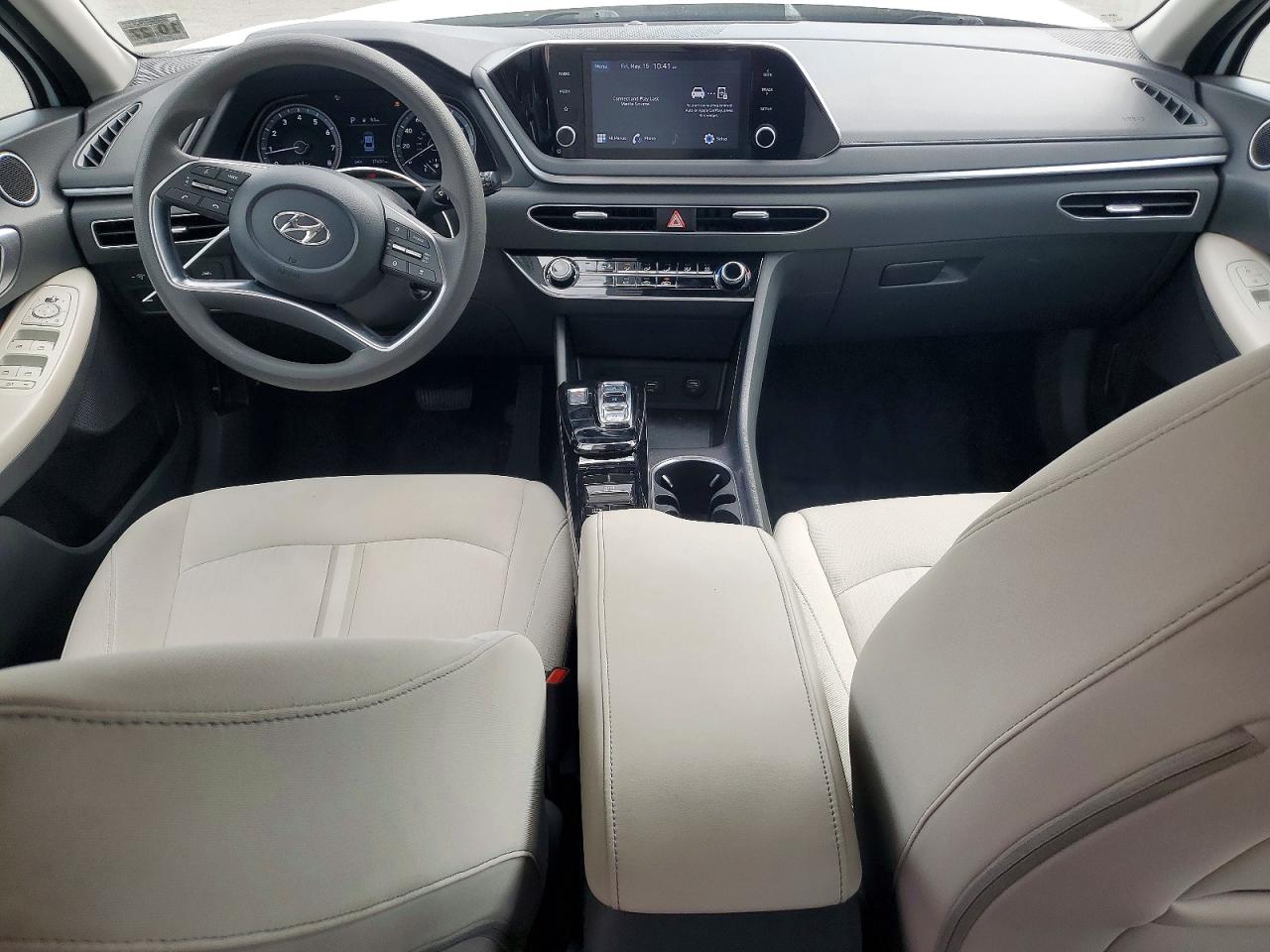 2023 HYUNDAI SONATA SE